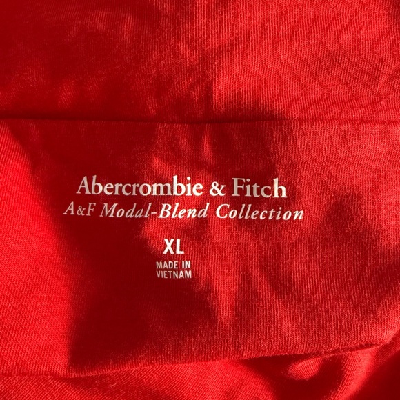 Abercrombie Sleeveless Hardware Back Top - Picture 4 of 4